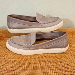 Weejuns G.H. Bass Women's Penny Loafers Slip On Dress Shoes Gray Size 7.5